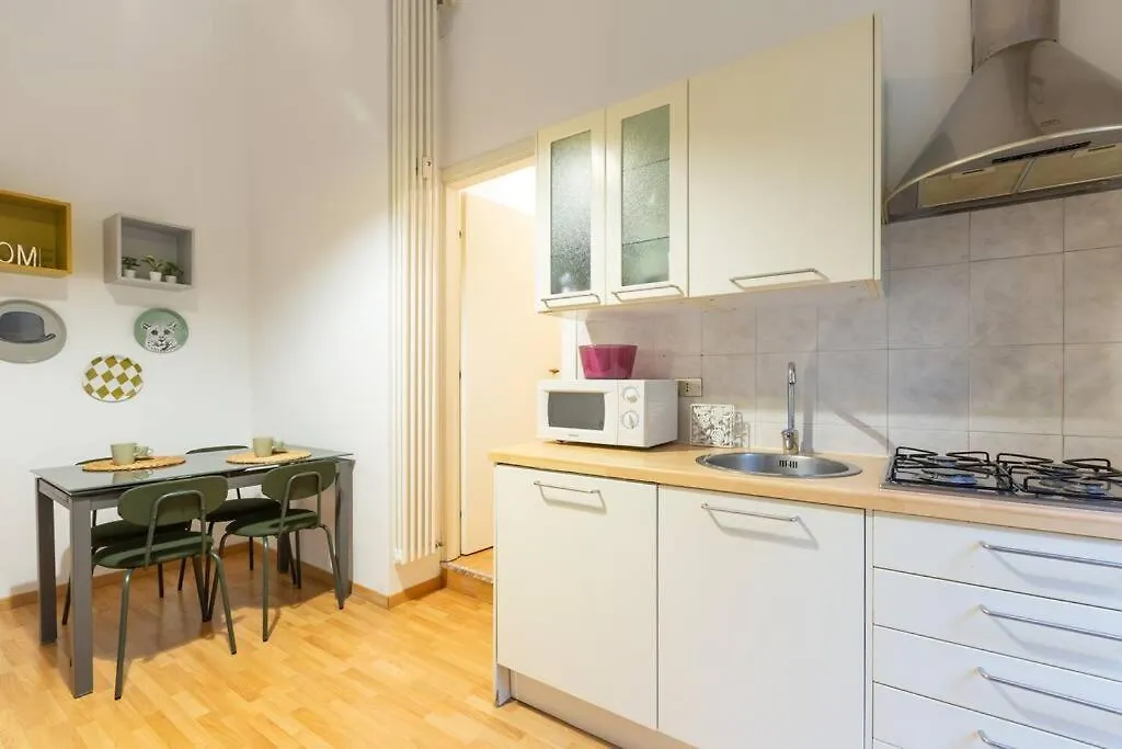 Corso Buenos Aires Apt Milano 0*,